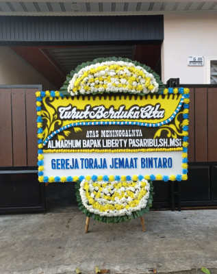 Papan Bunga Duka di Bangli