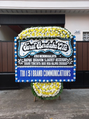 Papan Bunga Duka di Bangli